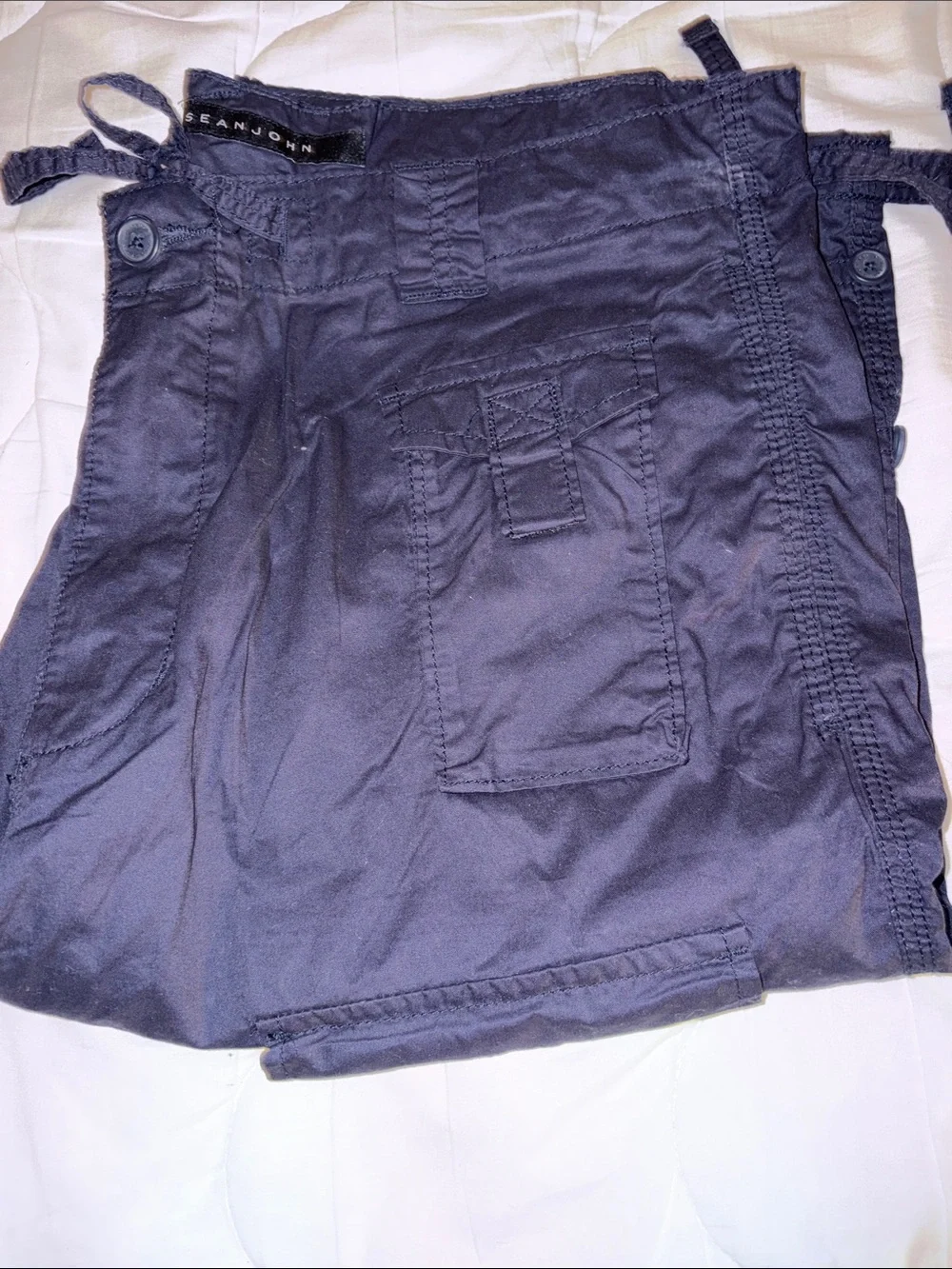 Sean John Men's White and Black Cargo Shorts